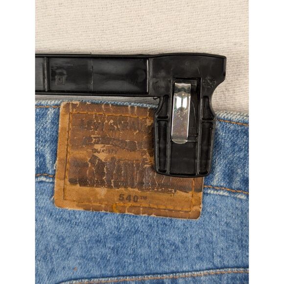 Vintage Levi's 540 Relaxed Fit Wrinkle Free Jeans Brown Tag Men's Size 42x30 - Picture 11 of 12